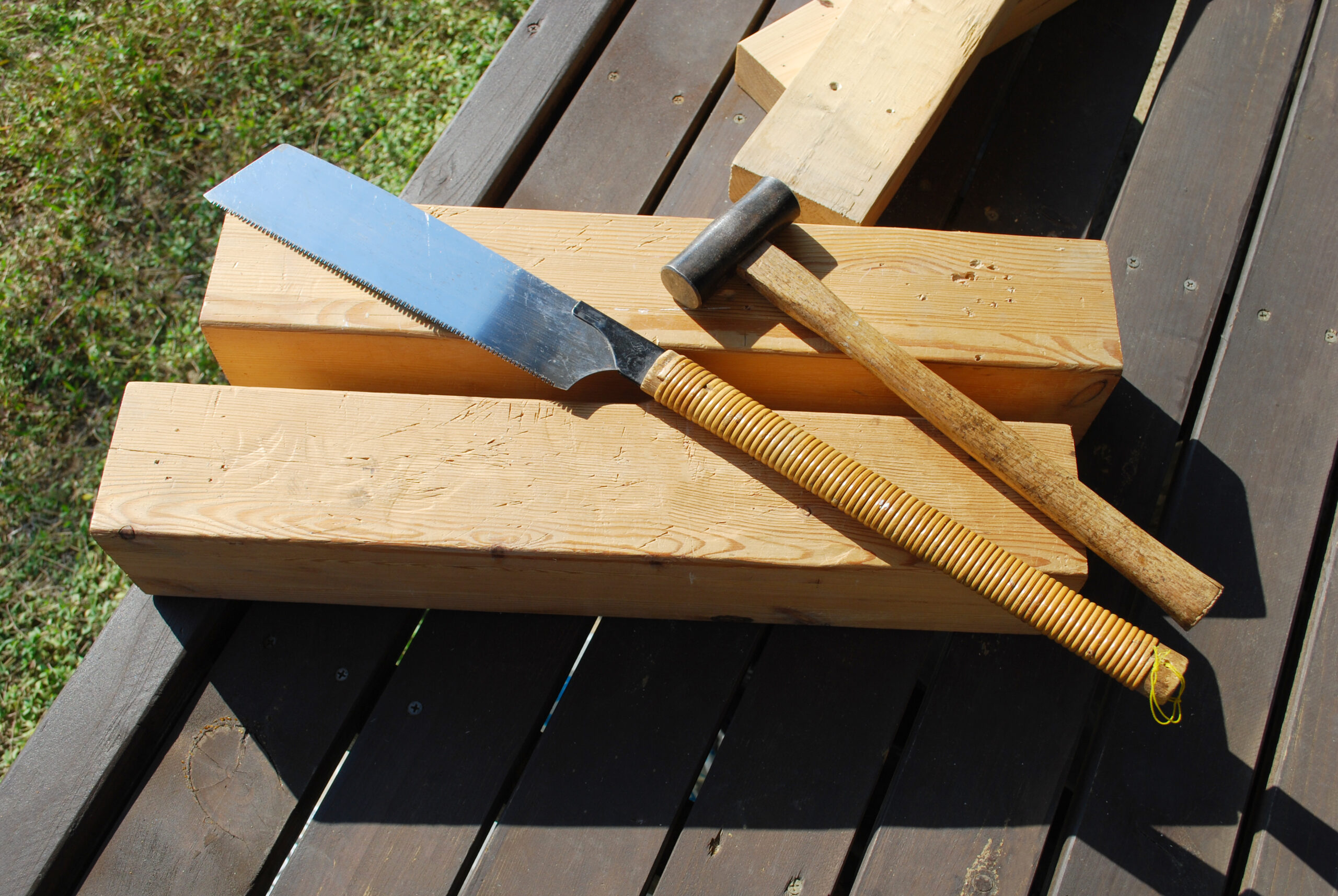 木工職人が教える Diyで初めて家具を作るときに失敗しない木材の選び方3選 木工屋さんが書くブログ 木工職人が教える Diyで初めて家具を作るときに失敗しない木材の選び方3選 木工屋さんが書くブログ